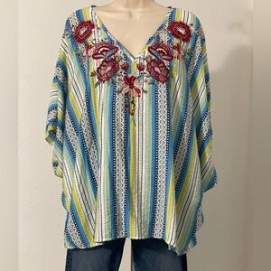 NWT SAVANNA JANE Embroidered Top Multicolor Blouse Poncho Sleeve Boho M/L